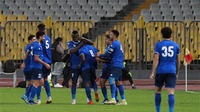 كالابا يتقدم بالهدف الأول لسموحة فى شباك الزمالك