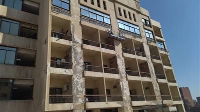 تطوير مركز السرطان وواجهات مستشفى الاحرار بالزقازيق
