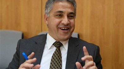 السجيني: الملاك والمستأجرين ضحايا قانون الإيجار القديم والدولة تسعى لحل الأزمة.. فيديو