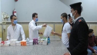 الداخلية توجه القوافل الإنسانية بمحافظتى الفيوم والدقهلية