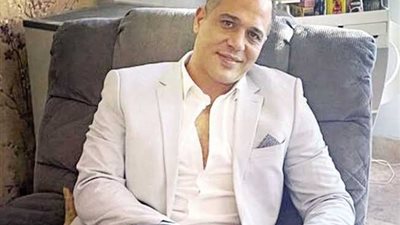 نقيب الممثلين يتدخل لحل أزمة تشابه أسماء بين فنانين يحملان اسم مصطفى درويش