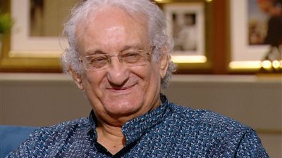أحمد حلاوة: الزعيم عادل إمام سمح لي بالإرتجال في حدود النص 