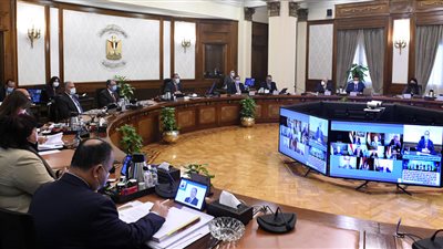 الترخيص 3 سنوات قابلة للتجديد .. الوزراء : تنظيم الإعلانات على الطرق العامة
