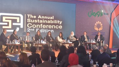 نائب محافظ الأقصر يشهد أفتتاح مؤتمر التنمية المستدامة..صور