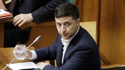 مسؤول أمريكي: واشنطن تعد خطط طوارئ بينها تشكيل زيلينسكي حكومة منفى