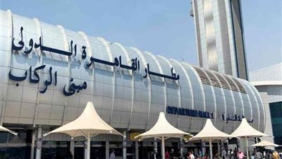 مصر للطيران تواصل تعليق رحلاتها الي موسكو لليوم الثالث علي التوالي