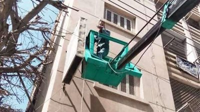 حملات مكثفة لرفع وإزالة الإعلانات المخالفة وغير المرخصة بمدن الشرقية
