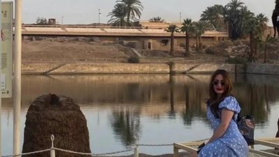 شاهد .. منة تيسير تلفت الأنظار من الكرنك