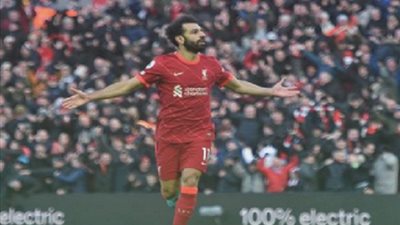 محمد صلاح يوجه صدمة قوية لليفربول بشأن تجديد عقده