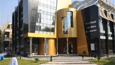 اجتماع تنسيقى باتحاد الكرة لمناقشة ترتيبات مباراة مصر والسنغال