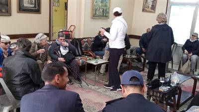 محافظ المنيا : وفد سياحى متعدد الجنسيات يزور اثار المنيا