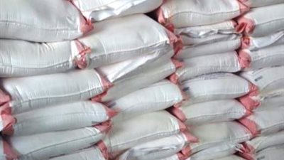 إحباط ترويج ٣٠ طن دقيق وأرز في السوق السوداء بالشرقية
