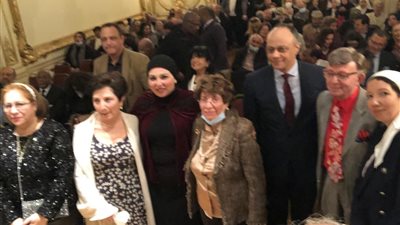 المكتب الثقافى المصرى في لندن يحتفل بيوم المراة العالمى وعيد الأم