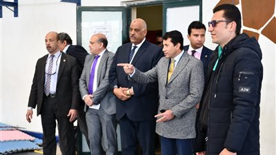 وزير الرياضة يفتتح مقرى لبرلمان الشباب وذوى القدرات والهمم بالتجمع الأول