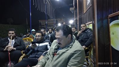 الشوارع خالية من المارة .. والمقاهى كامل العدد لمشاهدة مباراة مصر والسنغال