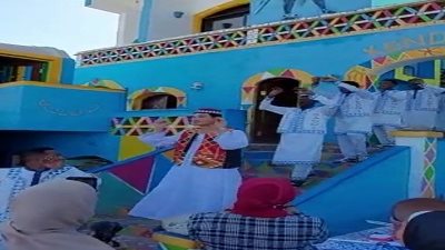 السفير الكورى يرقص بالزى النوبى 