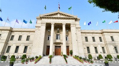 جامعة القاهرة تشارك في 