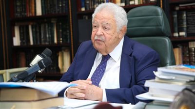 عمر هريدي يكشف موقف منصب نقيب المحامين بعد وفاة رجائي عطية
