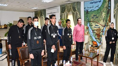محافظ جنوب سيناء يكرم اللاعبين والمدربين المتميزين رياضيا في أولمبياد المحافظات الحدودية في نسختها الثالثة - صور
