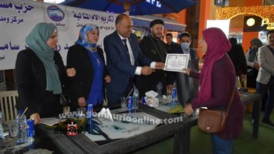 مستقبل وطن يكرم الأمهات المثاليات بمقر الحزب بمدينة السادات بالمنوفية