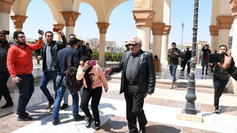 بوابة الجمهورية