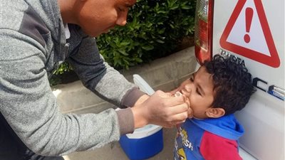 96.4 ٪ نسبة التطعيم ضد مرض شلل الأطفال بالبحر الأحمر من إجمالي المستهدف الذي يبلغ ٦٧٣٤٢ طفل من عمر يوم حتى ٥ سنوات