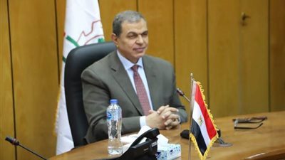 القوى العاملة تعلن عن حاجتها إلى موظفين بالدولة لعضوية اللجان المشرفة علي الانتخابات العمالية