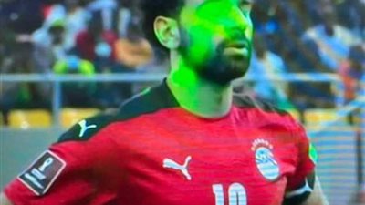 إعلامى شهير يفجر مفاجأة بشأن إعادة مباراة مصر والسنغال