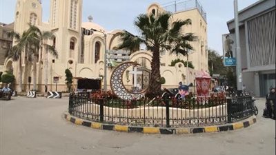 كنيسة الأمير تادرس بالمنيا تتزين لاستقبال شهر رمضان الكريم