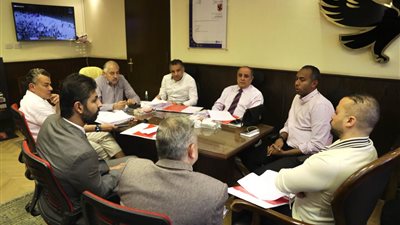 المكتب التنفيذي للأهلي يصدر عدة توصيات لعرضها على مجلس الإدارة