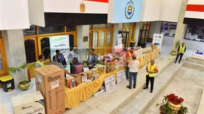 محافظ أسيوط يعلن انطلاق قافلة مواد غذائية وكراتين رمضان ووجبات جاهزة بالقرى الأكثر احتياجاً