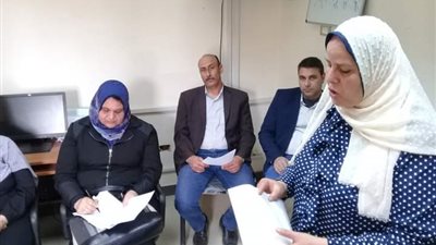 تدريب العاملين في دمنهور علي العمل بلجان الاعدادية..صور