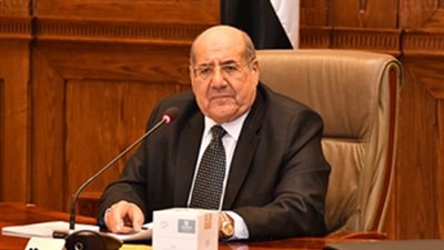 رئيس مجلس الشيوخ يهنئ الرئيس السيسي بذكرى العاشر من رمضان