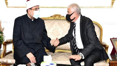 إنشاء مسجدين بدهب ونويبع بالمشاركة بين وزارة الأوقاف ومحافظة جنوب سيناء