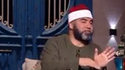 فى رسالته لمملكة سبأ جرد سليمان عليه السلام اسمه من النبوة ولم يذكر الله اولاً فلماذا