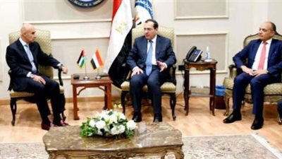 البترول: إرسال فريق عمل إلى الأردن للتعاون في مشروعات توصيل الغاز للمنازل