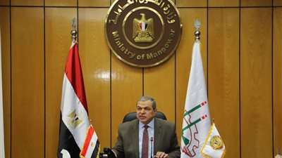 سعفان يجتمع باللجنة العليا المشرفة علي الانتخابات النقابية في الدورة الجديدة 2022- 2026