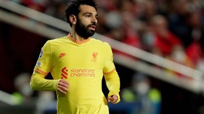 محمد صلاح يُروج لإعلانه عن الرفق بالحيوان.. شاهد