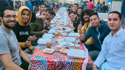 أضخم مائدة أفطار بالوطن العربى جمعت بين الأقباط والمسلمين.. صور