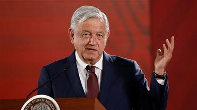 الرئيس المكسيكي يتعهد بضمان أسعار عادلة للذرة والأرز والفول