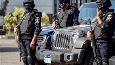 كشف ملابسات قيام مجموعة من الأشخاص بآداء الصلاة على شريط السكة الحديد وتوقف أحد القطارات بالدقهلية