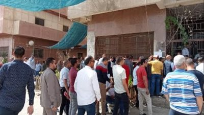 وزير القوى العاملة يتابع تلقي طلبات الترشح للانتخابات النقابية بالغربية والسويس والمنيا