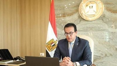 خطة شاملة لتطوير أداء المعاهد التابعة لوزارة التعليم العالي