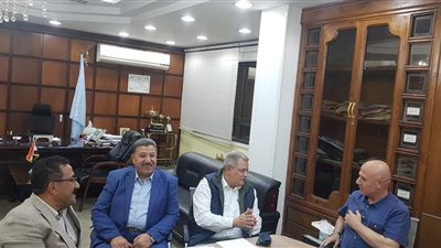 رئيس القابضة للمياه يتابع مشروعات مبادرة حياة كريمة بكفر الشيخ