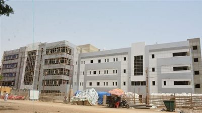 محافظ سوهاج يتابع الموقف التنفيذي لمشروع إنشاء مستشفى ساقلتة المركزي