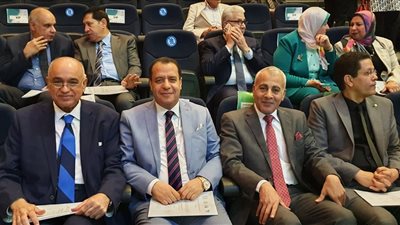 نائب رئيس جامعة أسيوط يشارك في فعاليات المؤتمر الدولي السابع لمعامل التأثير العربي