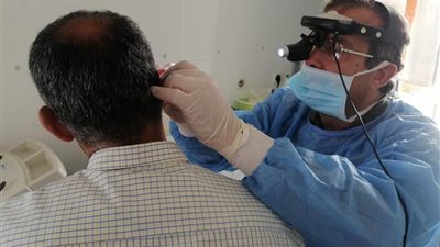 علاج ٢٢٤٦ مواطنا بالمجان في قافلة طبية بدمياط