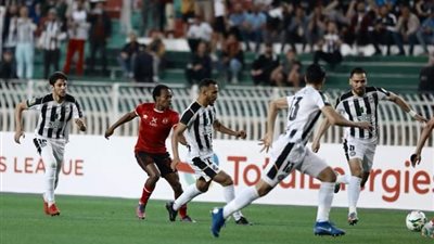 وفاق سطيف يسجل الهدف الثانى فى شباك الأهلي.. فيديو