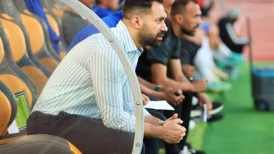 عبدربه يحفز لاعب الإسماعيلي قبل مواجهة سيراميكا كليوباترا