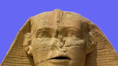 احمدحلمى وابوالهول يغنيان(حتى بص الحركةدى)